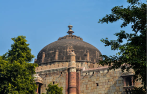 Side view of Humayun's tomb 